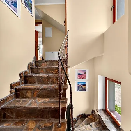 Goscinne Homestay *